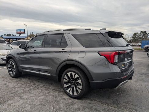 New 2026 Ford Explorer Platinum w/ LUX Leather Package image 6