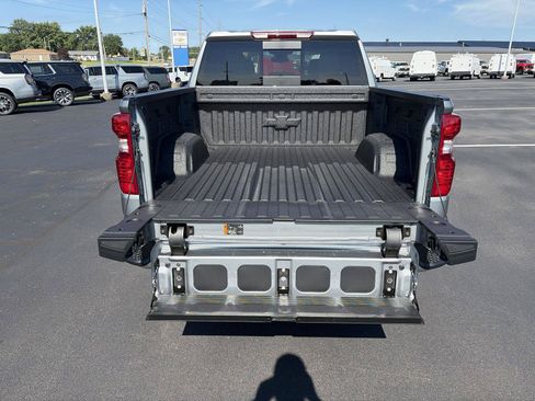 New 2026 Chevrolet Silverado 1500 LT AWD/4WD image 10