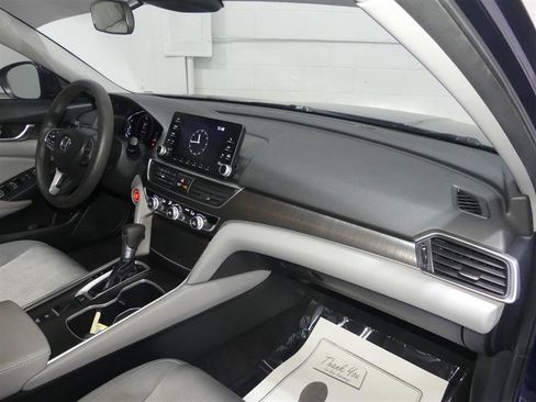 Used 2019 Honda Accord LX image 23