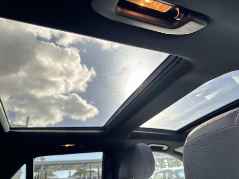 Used 2018 Mercedes-Benz GLE 350 4MATIC image 10