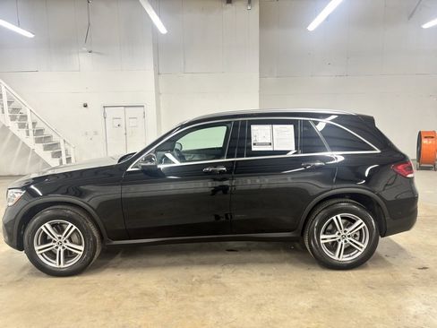 Certified 2022 Mercedes-Benz GLC 300 image 4