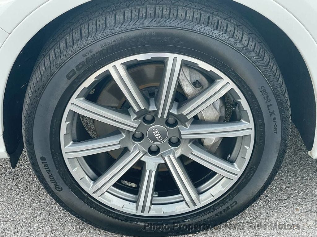 Used 2018 Audi Q7 3.0T Prestige AWD/4WD image 42