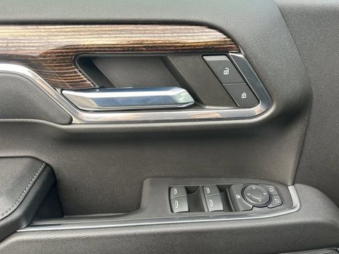 Used 2023 GMC Sierra 1500 Elevation w/ X31 Off-Road Package image 13