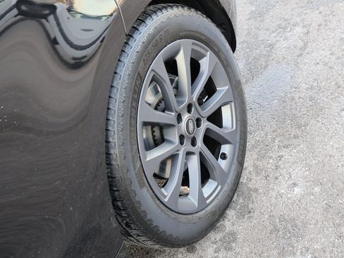 Used 2024 Land Rover Range Rover Sport Dynamic SE image 38