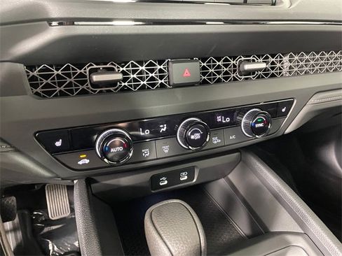 New 2025 Honda Accord SE image 6