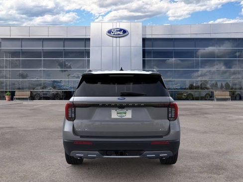 New 2026 Ford Explorer Active w/ Active Comfort Package AWD/4WD image 5