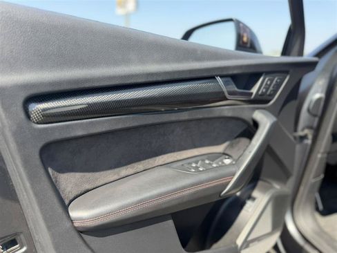 Used 2018 Audi SQ5 Premium Plus w/ Navigation Package AWD/4WD image 11