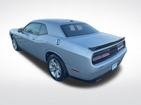 Used 2023 Dodge Challenger SXT image 3