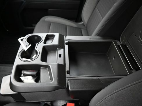 Used 2024 GMC Sierra 1500 Elevation image 16