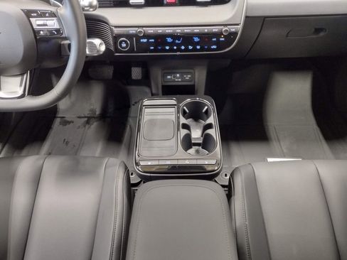 New 2026 Hyundai Ioniq 5 SEL image 40