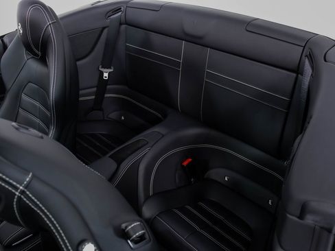 Used 2016 Ferrari California T image 45