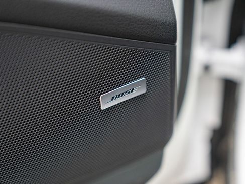 Used 2025 Porsche Cayenne image 11