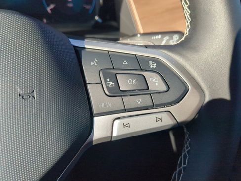 New 2025 Volkswagen Atlas SE image 19