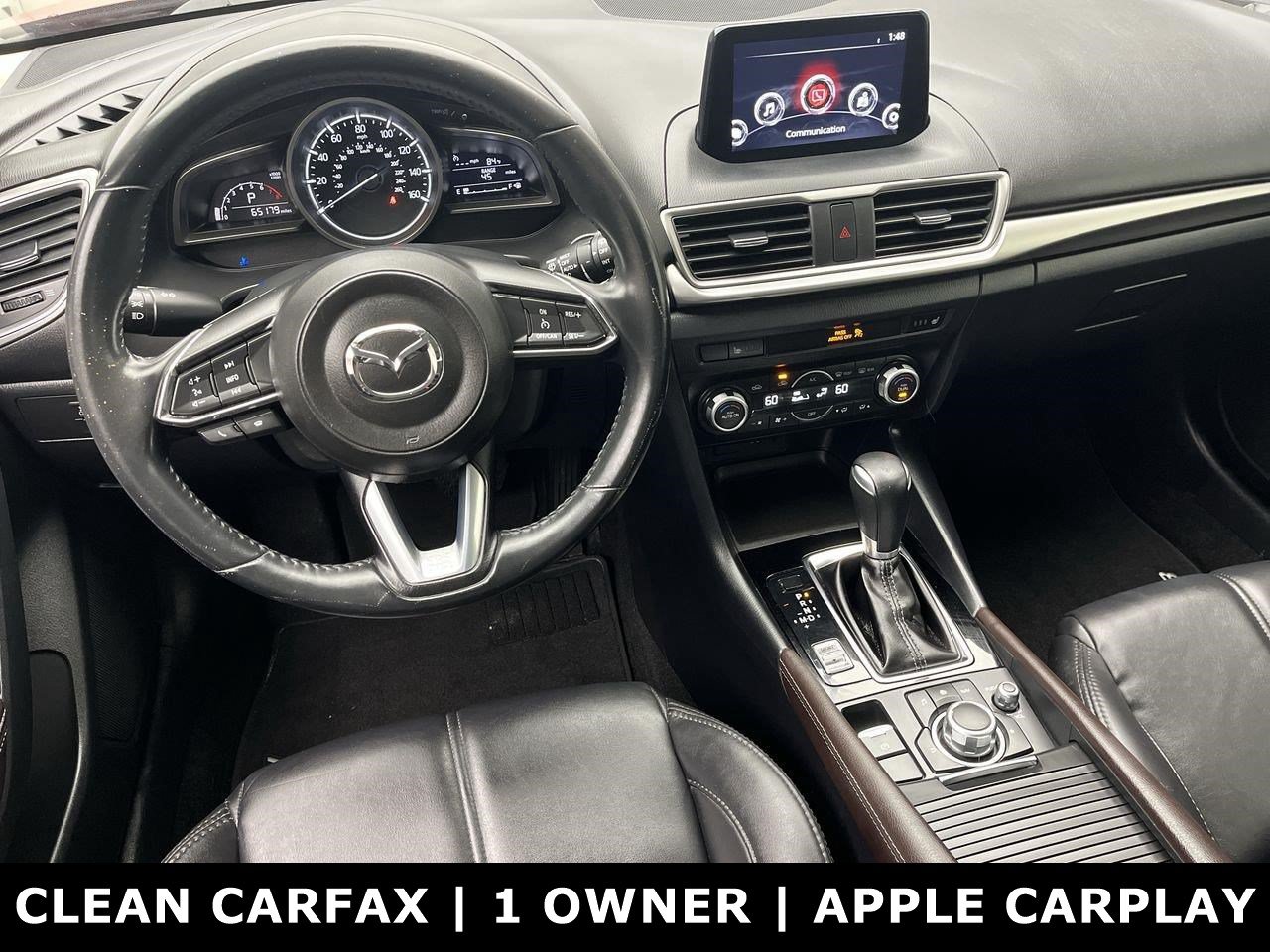 Used 2018 MAZDA MAZDA3 Touring FWD image 11