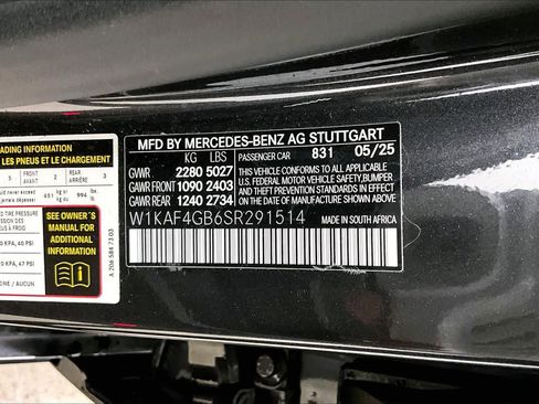 Used 2025 Mercedes-Benz C 300 Sedan image 36