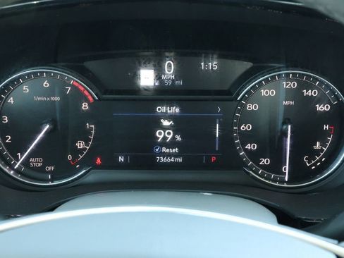 Used 2021 Cadillac XT5 Premium Luxury image 16