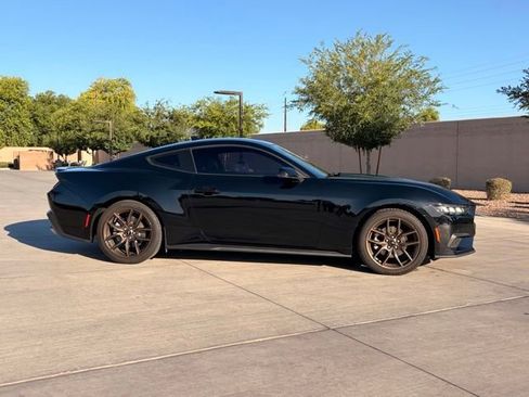 Used 2024 Ford Mustang Premium RWD image 3