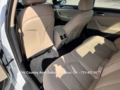 Used 2019 Hyundai Sonata SEL w/ Tech Package 02 image 11