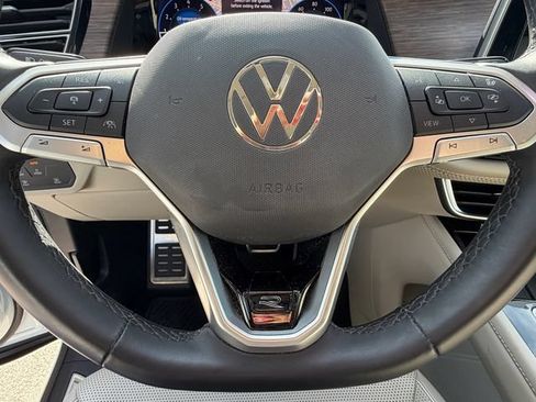 Used 2024 Volkswagen Atlas SEL Premium R-Line AWD/4WD image 20