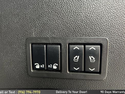 Used 2015 Chevrolet Tahoe LTZ image 27