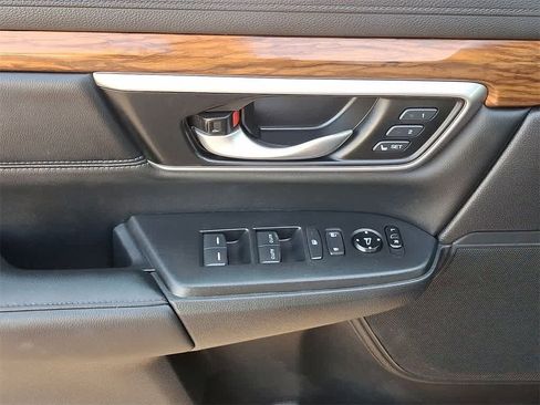 Certified 2021 Honda CR-V Touring image 10