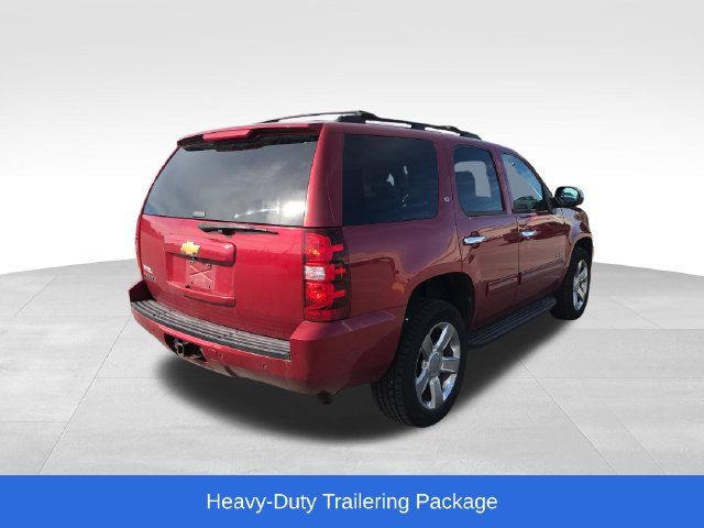 Used 2013 Chevrolet Tahoe LT w/ Luxury Package AWD/4WD image 2