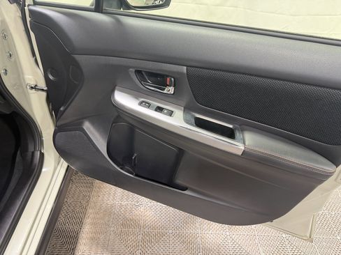 Used 2016 Subaru Crosstrek 2.0i Premium image 14