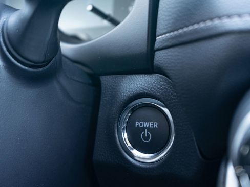 Used 2025 Toyota RAV4 XLE w/ Weather Package image 22