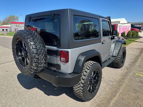 Used 2017 Jeep Wrangler Sport w/ Quick Order Package 24S AWD/4WD image 5