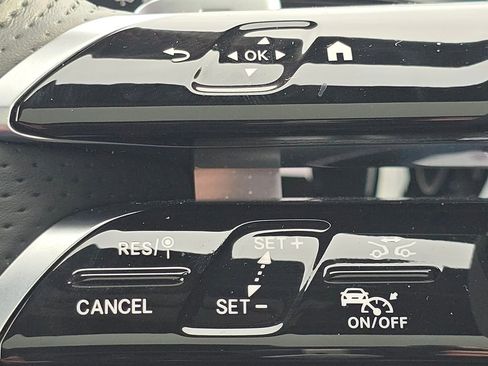 Certified 2026 Mercedes-Benz GLA 250 4MATIC image 34