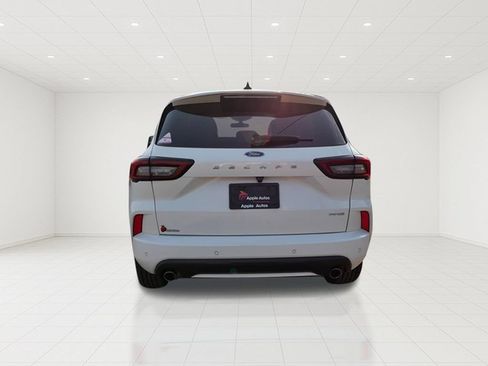 Certified 2023 Ford Escape ST-Line w/ Tech Pack #1 AWD/4WD image 5