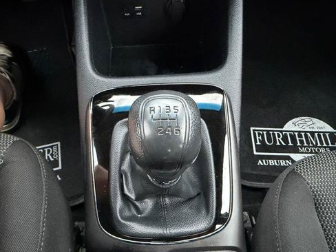 Used 2017 Kia Forte LX FWD image 18