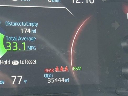 Used 2025 Toyota RAV4 XLE image 22