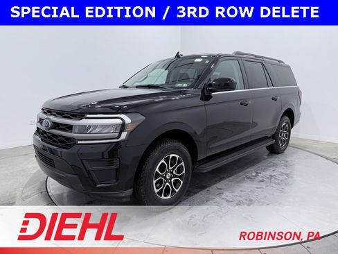 Used 2023 Ford Expedition Max XL image 3