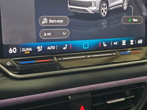 New 2026 Volkswagen Tiguan SE image 28