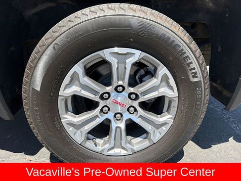 Used 2024 GMC Sierra 1500 SLT AWD/4WD image 26