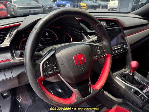 Used 2019 Honda Civic Type R image 18
