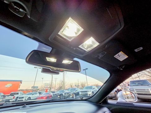 Used 2020 Dodge Challenger SRT Hellcat Redeye image 43