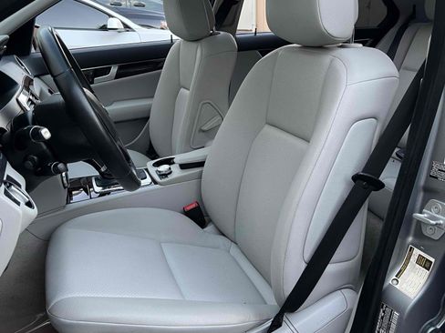 Used 2013 Mercedes-Benz C 250 Sedan w/ Premium 1 Pkg image 38