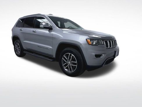 Used 2018 Jeep Grand Cherokee Limited AWD/4WD image 2