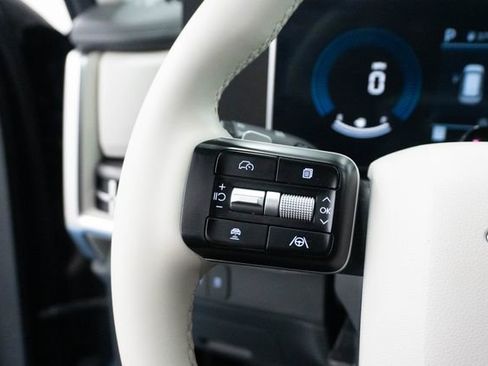 Used 2024 Hyundai Santa Fe SEL FWD image 25