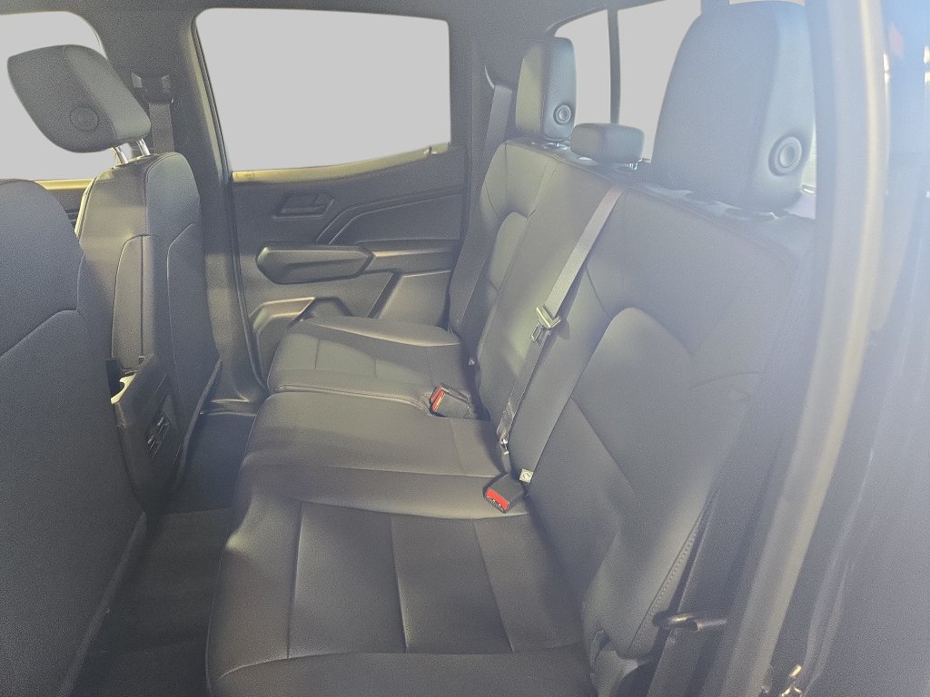 Used 2024 Chevrolet Colorado W/T AWD/4WD image 16