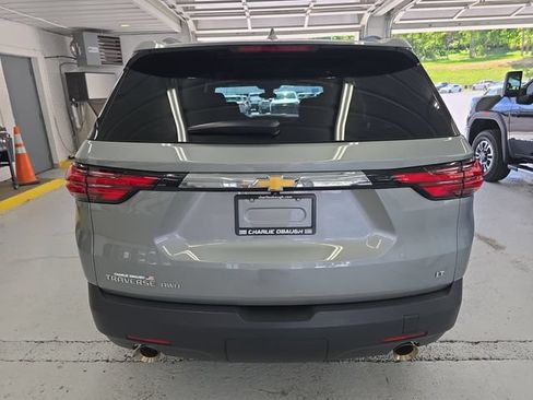 Used 2023 Chevrolet Traverse LT AWD/4WD image 4