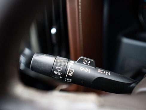 Used 2019 Chevrolet Silverado 3500 High Country w/ Duramax Plus Package image 21