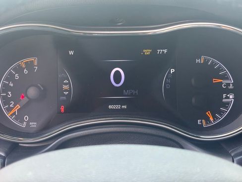 Used 2020 Jeep Grand Cherokee High Altitude AWD/4WD image 14