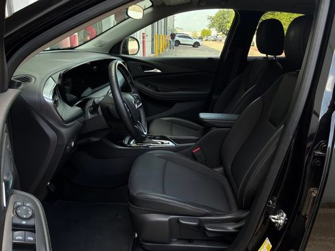 Used 2025 Buick Encore GX Preferred FWD image 10