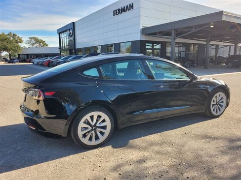 Used 2023 Tesla Model 3 Standard Range image 11