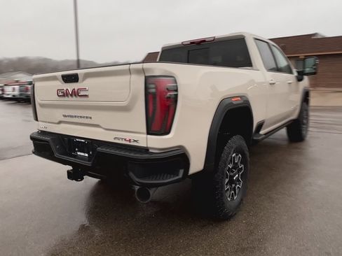 New 2026 GMC Sierra 2500 AT4X image 44
