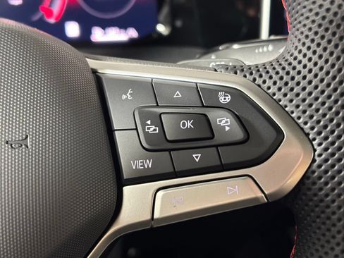 New 2026 Volkswagen GTI SE FWD image 18