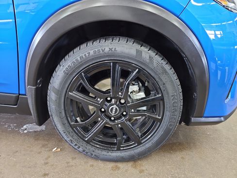 Used 2024 Nissan Kicks SR w/ SR Premium Package image 20